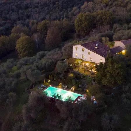 Gufo Villa